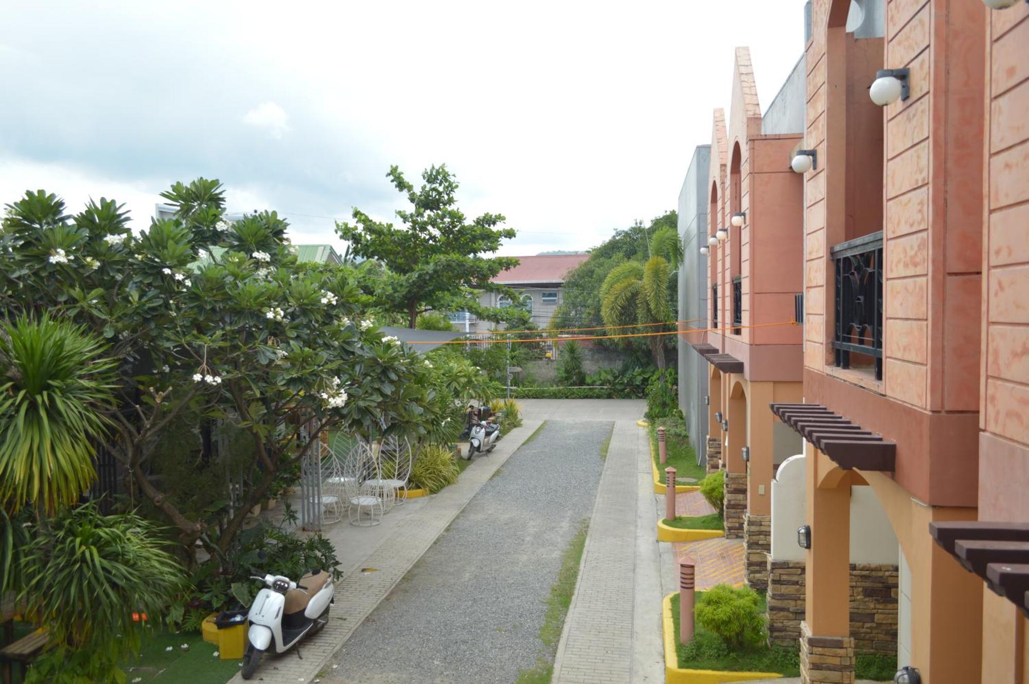 Manora Apartment Talisay  Luaran gambar