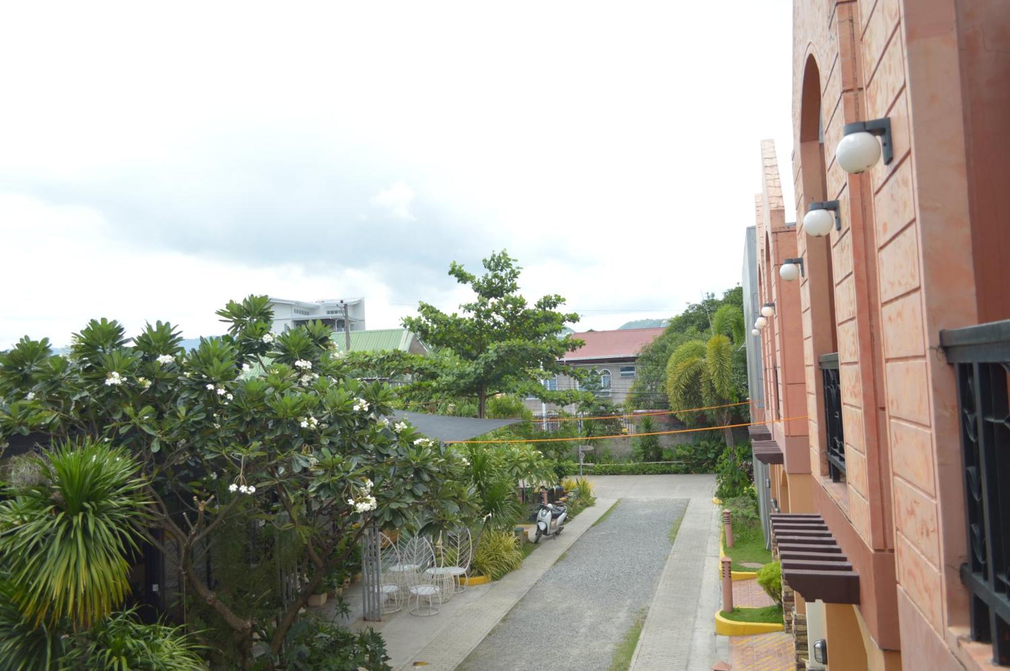 Manora Apartment Talisay  Luaran gambar