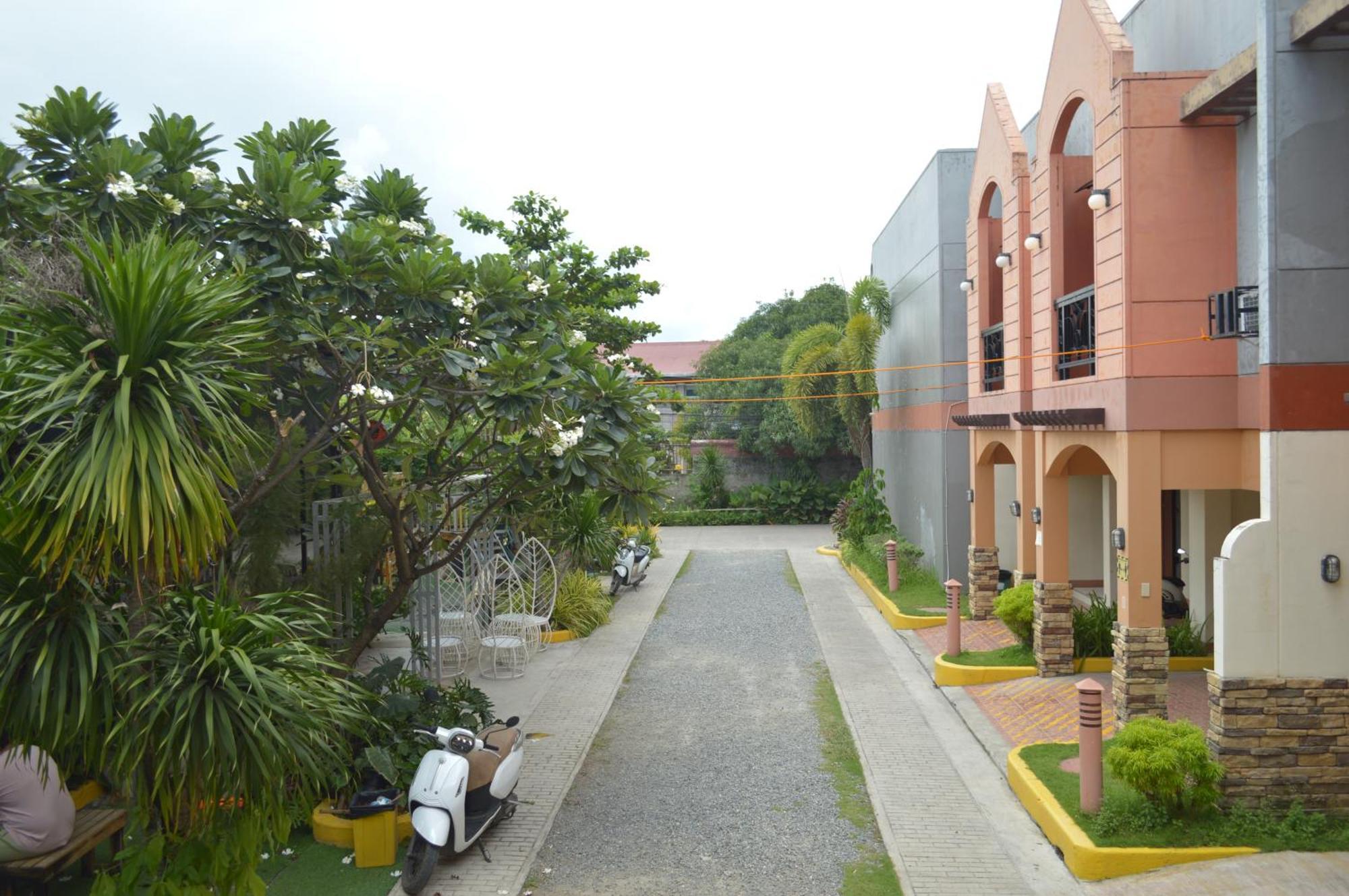 Manora Apartment Talisay  Luaran gambar