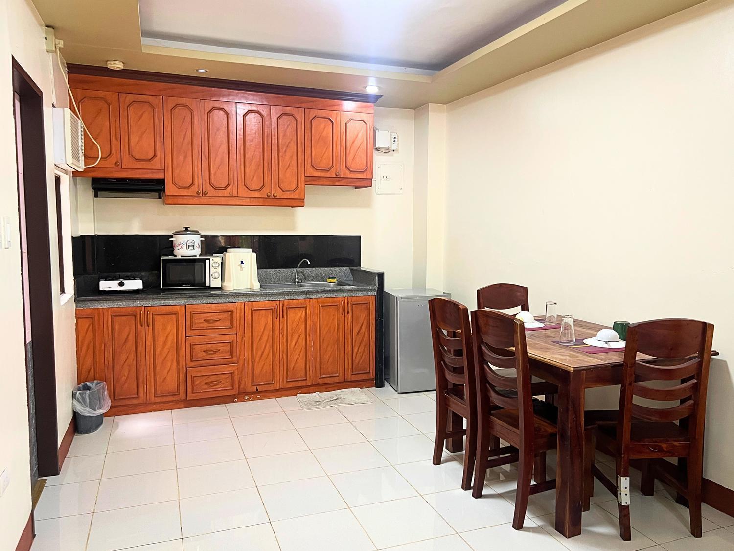 Manora Apartment Talisay  Luaran gambar