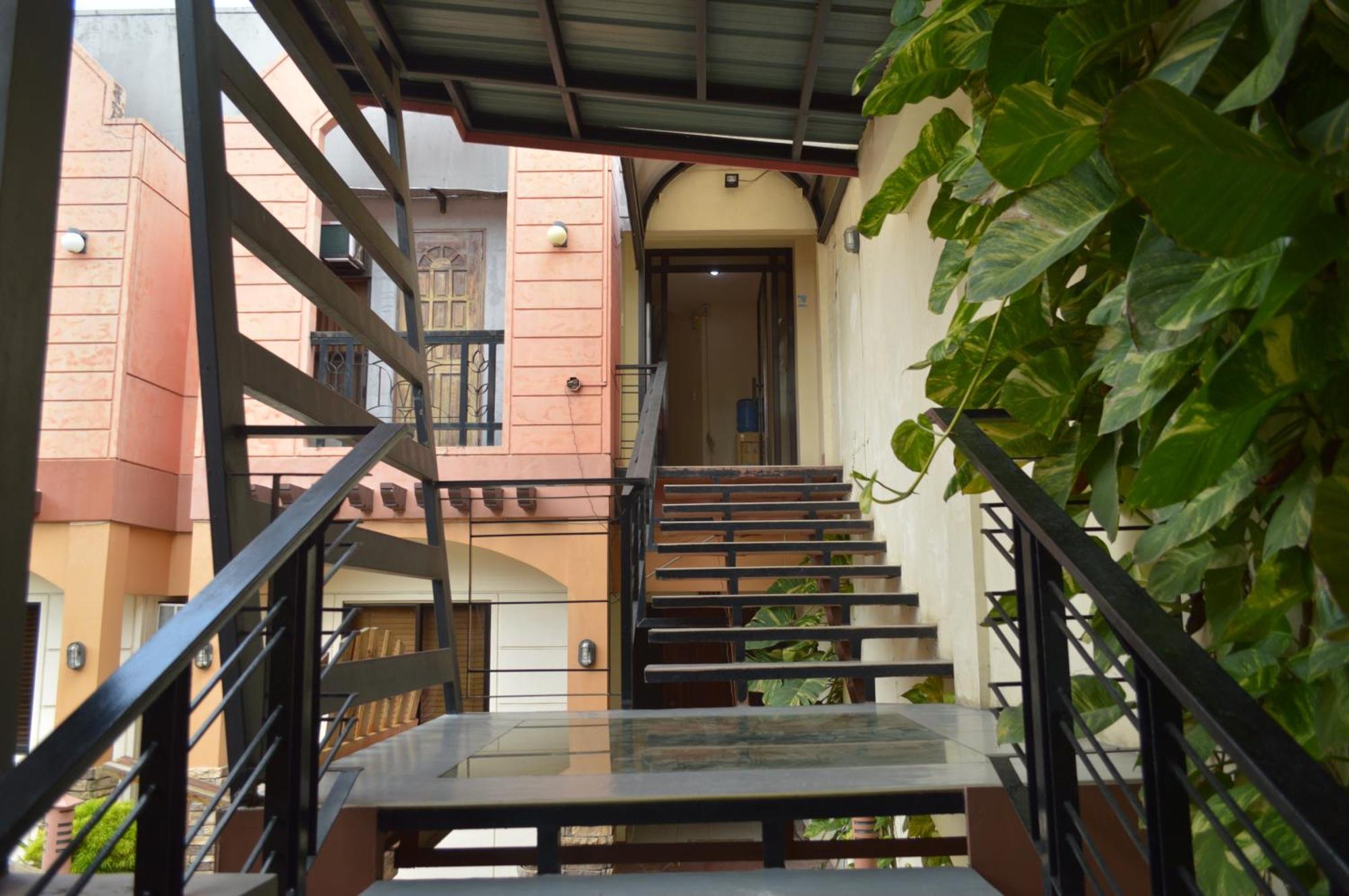 Manora Apartment Talisay  Luaran gambar