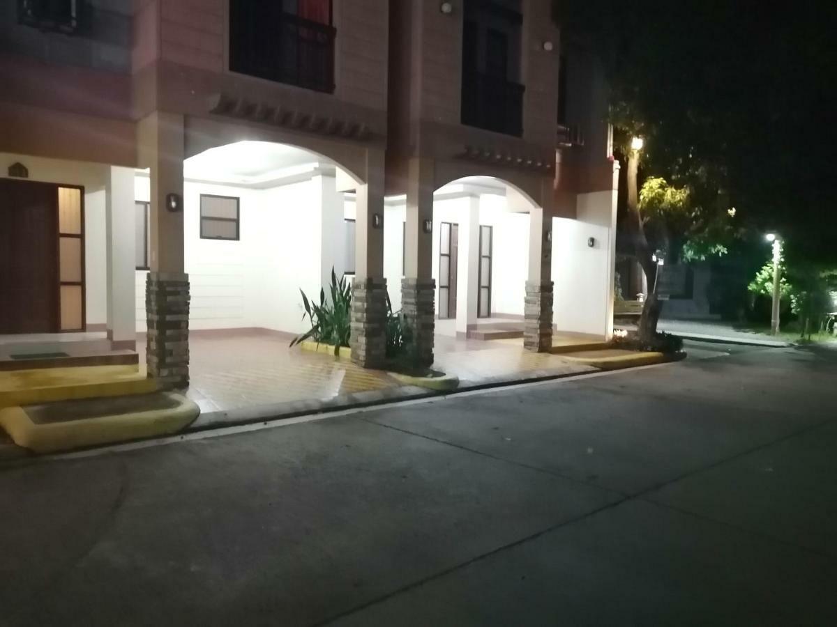 Manora Apartment Talisay  Luaran gambar